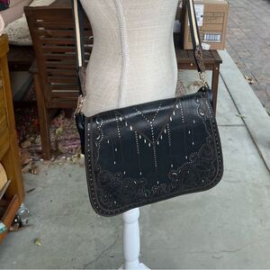 Patricia Nash Black Leather Crossbody Used once Adorable